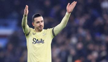 Opilý a na odpis. Hvězdný fotbalista na baru vytuhnul před zraky hostů