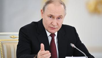 Putin dal své armádě nečekaný pokyn: Na dva dny na Ukrajině utichnou zbraně