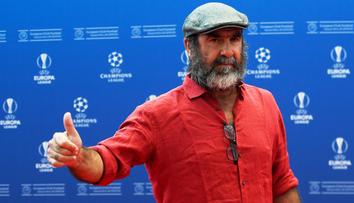 Fotbalová legenda United se dala na hudební kariéru. Vydala debutový singl