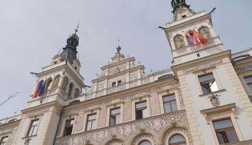 Pardubice podezírají Dynamo z podpory politické kampaně. Klubu hrozí krácení dotací