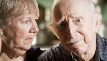 Úřad zkritizoval české chování k seniorům: Jejich důstojnost je v ohrožení