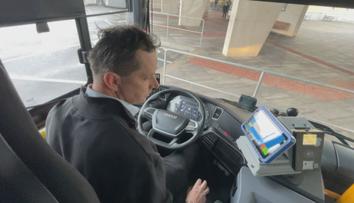 Autobusové dopravě hrozí kolaps. Vláda jedná asociálně, tvrdí odbory