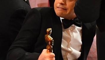 Poplach na Oscarech! Rami Malek převzal cenu, skončil v péči lékařů