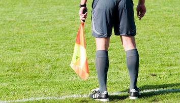 Fotbal chce bojovat proti zdržování brankářů. Změní se jedno z pravidel