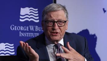 AI změní pracovní trh. Přežijí jen tyhle tři profese, varuje Bill Gates