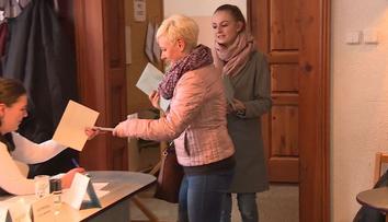 Starosta se nechce vzdát funkce! Místní musí už potřetí k volbám