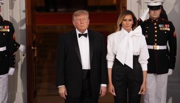 Podivné ruce a usínání v překvapivou chvíli. Trumpův stav vyvolal pozdvižení