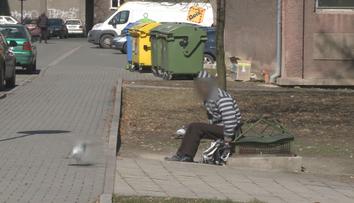 Sem žebráci nesmějí! Město u Zlína jde proti loudilům peněz