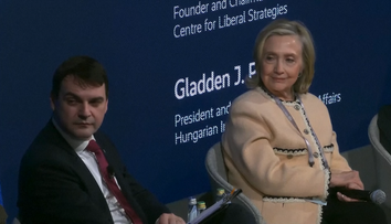Macinkův spor s Clintonovou zaujal i v Americe. Video má miliony zhlédnutí