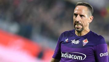 Ribéry má průšvih! Inzultoval rozhodčího a čeká ho dlouhý trest