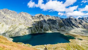 Tragédie v Tatrách. Turista zemřel při výstupu na Rysy