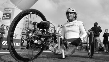 Velký smutek ve světě motorsportu, zemřel legendární závodník Zanardi