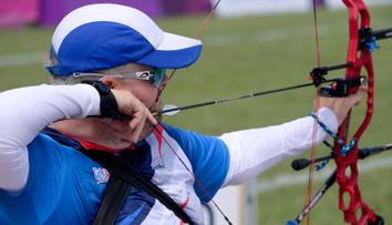 Češi slaví na paralympiádě už pátou medaili. Lukostřelci získali stříbro v mixu