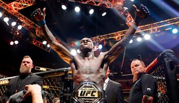Zápasník Adesanya zpátky na trůnu v UFC. Hvězdný Masvidal ukončil kariéru