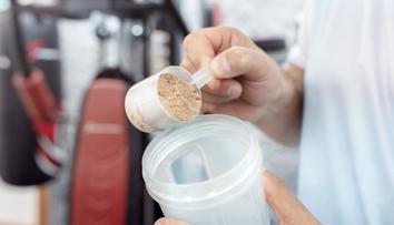 Obchod stahuje z prodeje oblíbený protein. Může být zdraví škodlivý