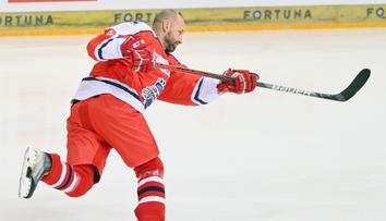 McDavid je o parník jinde. Střelec je ale lepší Pastrňák, říká mistr světa Hlaváč