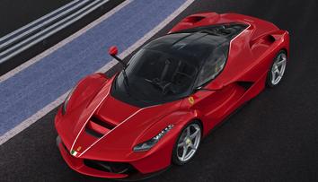 Šéf Ferrari slíbil: „Atmosférické dvanáctiválce budeme dál vyrábět!“