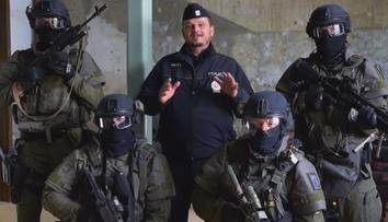 Výtržníci pozor! Takhle vypadá arzenál zbraní Policie ČR