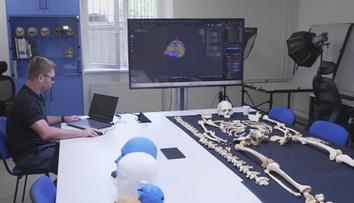 Moderní technologie mění kriminalistiku. Možné už jsou například i virtuální pitvy