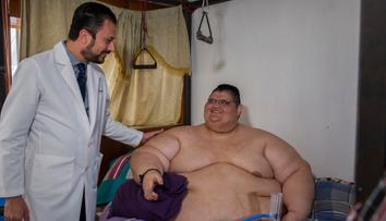 Nejtlustší muž světa vážil půl tuny, za vše může obyčejná nehoda!