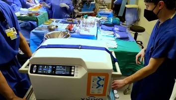Omyl lékařů zničil šance dvouletého chlapečka. Další operaci srdce by nepřežil