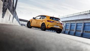 Hodně ostrý Renault. Automobilka vyladila Mégane na 300 koní!