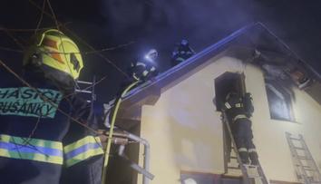 Přibývá požárů od kamen a krbů. Často za to může jejich neodborná instalace