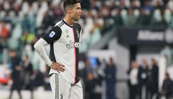 Cristiano Ronaldo má průšvih! Nestihne včas sraz Juventusu