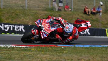 Brno má znovu svého krále. Márquez ovládl českou MotoGP stejně jako loni