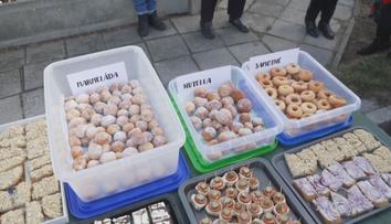Krádež koblih ho může stát svobodu. Muž skončil v rukou policie