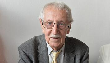 Odchod další legendy! Zemřel pohádkový dědeček Kostelka (†91)