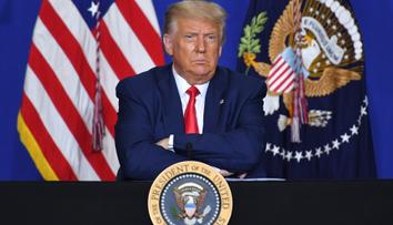 Trump chce zpět svůj twitterový účet. Zařídit to má federální soudce