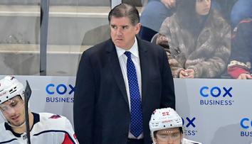 Rangers mají konečně nového kouče. Povede je vítěz Stanley Cupu s Carolinou