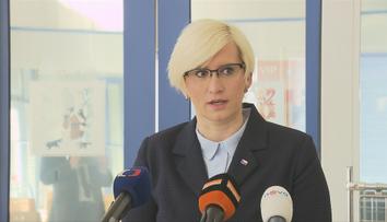 Mám bolesti, těžce dýchám! Šlechtová popsala, jak se cítí s koronavirem