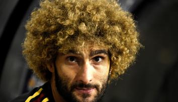 Fotbal už nikdy nebude jako dřív! Fellaini si oholil svoji hřívu. FOTO