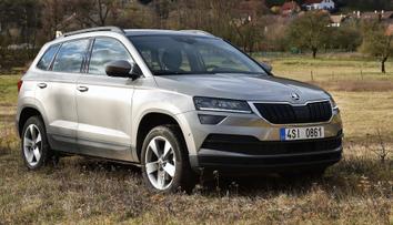 VIDEOTEST: Nejlevnější Škoda Karoq v nabídce. Jak jede?