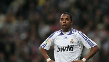 Rozhodnuto! Fotbalista Robinho míří na dlouhou dobu do vězení