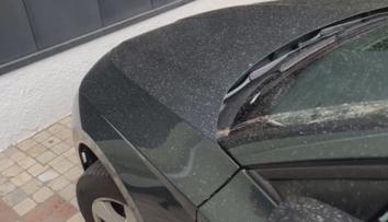 Písek ze Sahary způsobuje zdravotní potíže. Prach je skoro všude