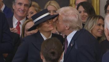 Trumpova inaugurace se neobešla bez kuriozit. Pozornost přitáhla i Melania