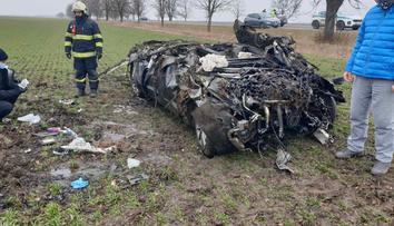 Tragická nehoda u Nových Zámků na Slovensku: Tři lidé zemřeli