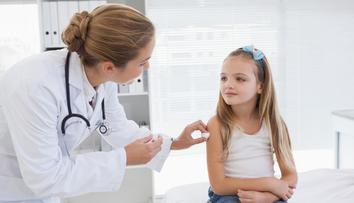 Ať si lidé za ošetření zaplatí! Pojišťovny prosazují nadstandard