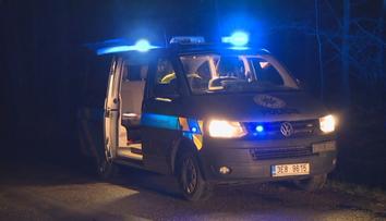 Opilý a zdrogovaný muž měl způsobit nehodu a utéct. Vystopoval ho služební pes