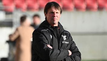 Zkušený záchranář. Uspěje Straka na Slovensku? Z bahna tahal Plzeň i Ahlen