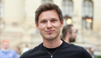 Pavel Callta prosí fanoušky o pomoc. Přiznal, že ho pronásleduje stalker