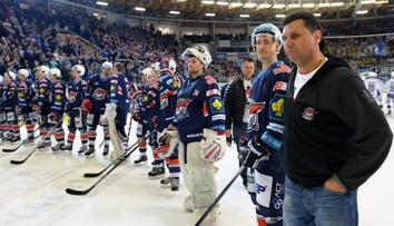 Hroutí se Růžičkovi svět? Piráti prý prodají extraligu na Kladno
