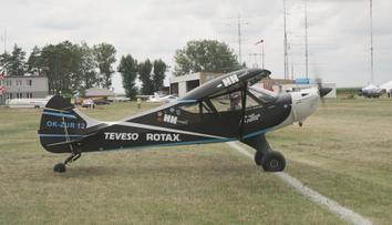 Na letišti Sázená se utkali piloti ultralehkých letadel. Šlo o druhý ročník soutěže
