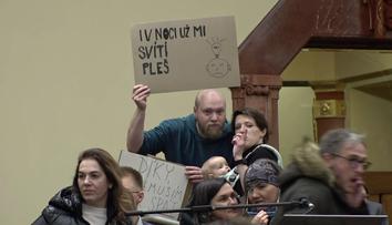Peníze versus zdraví. Pražští zastupitelé řeší veřejné osvětlení v hlavním městě