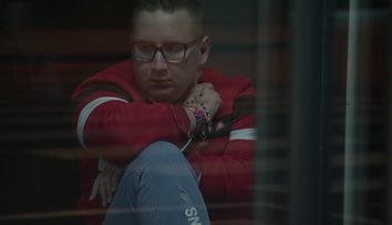 Muži ujel autobus s věcmi, pomohl mu reportér. Případ poté nabral neuvěřitelný spád