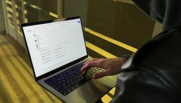 Počet obětí kyberzločinců prudce roste. Jen letos přišly o 300 milionů