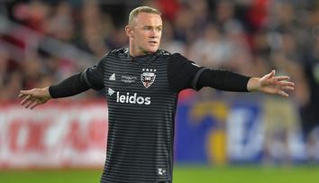 Sbohem, Ameriko! Rooney se vrátí do Anglie, přiletěl si pro smlouvu